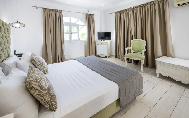 Smy Mediterranean White Santorini Adults Only