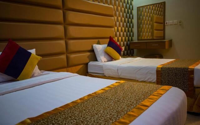 Ahlin Suites 1 By Khaymat Alyarmouk