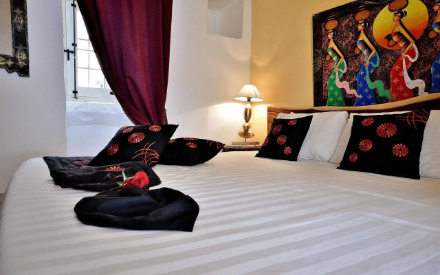 Chapel 5 Suites