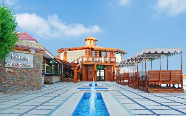 Sunrise Crystal Bay Resort
