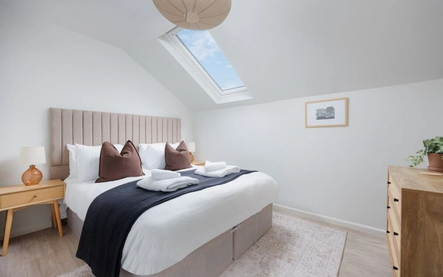 Luxury Penthouse 2 bed Apartment