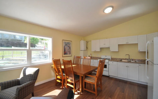 Waterview On The Bay