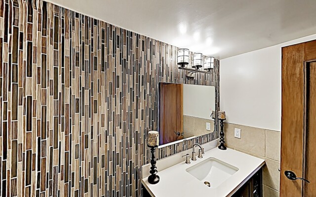 1370 Lake Arrowhead - 3 Br Home