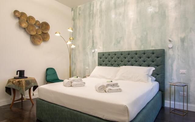 Leopolda Family in Florence