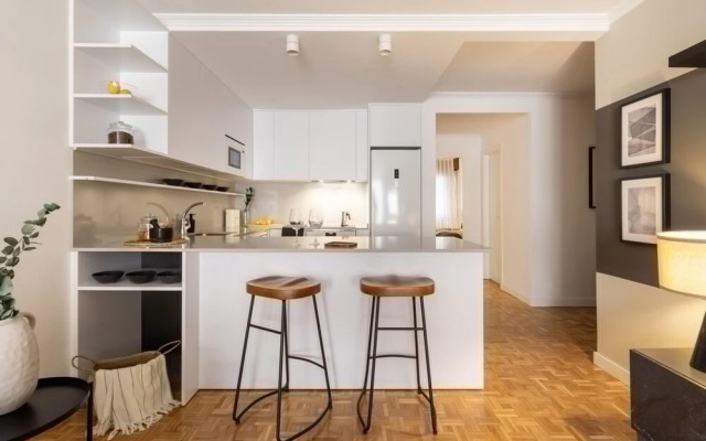 Movida - 2 Bedroom and Pool in Chamber