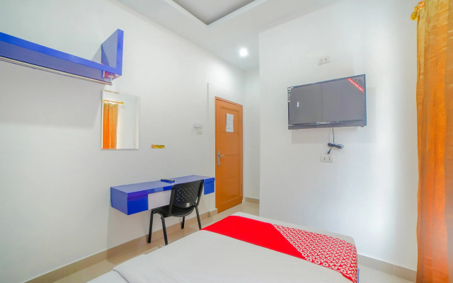 Super OYO 90457 Anara Residence & Guest House