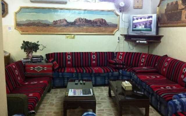 Farah Hotel