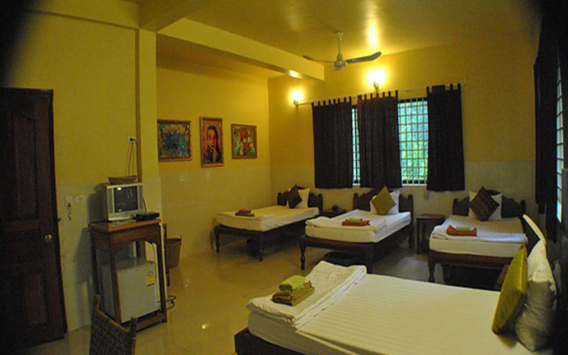 Seven Candles Guesthouse