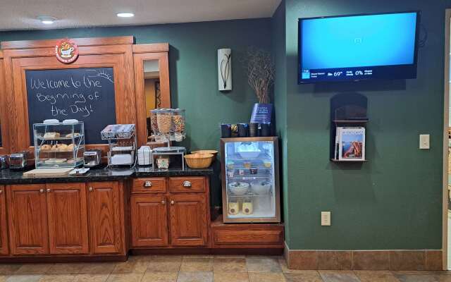 AmericInn by Wyndham Vidalia