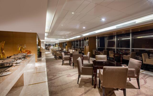 Expo Center Hotel