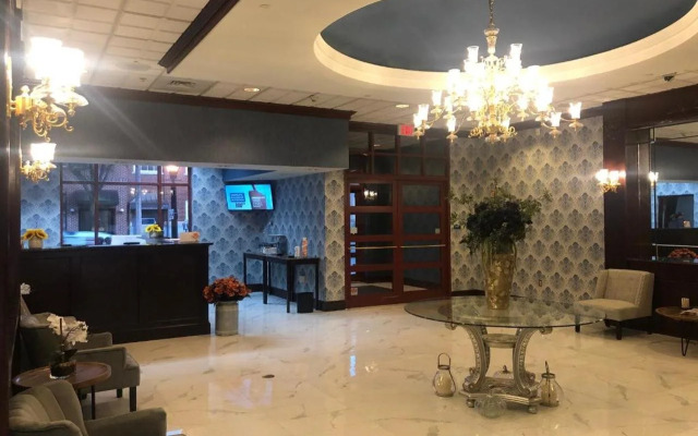 Clarion Hotel & Suites University - Shippensburg