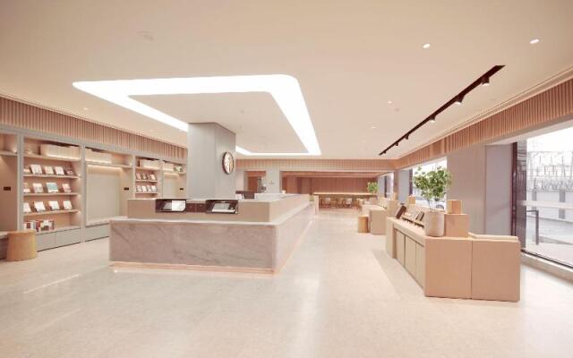 Ji Hotel (Beijing Guangqu Road Branch)