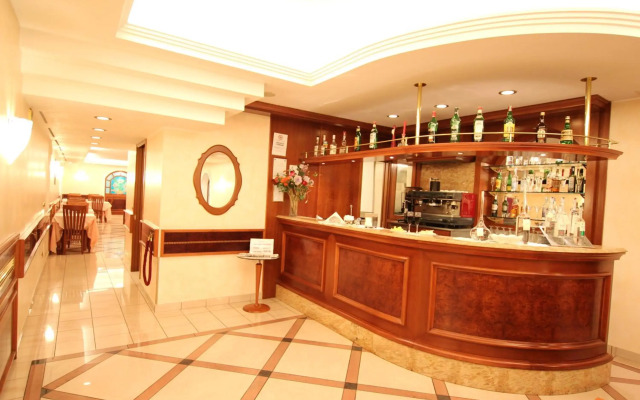 Mokinba Hotels Montebianco
