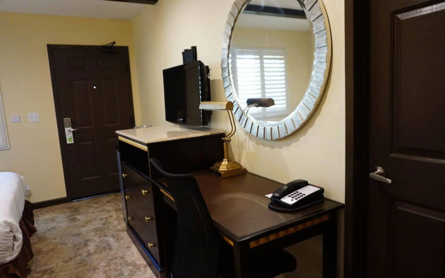 Tuscan Garden Inn