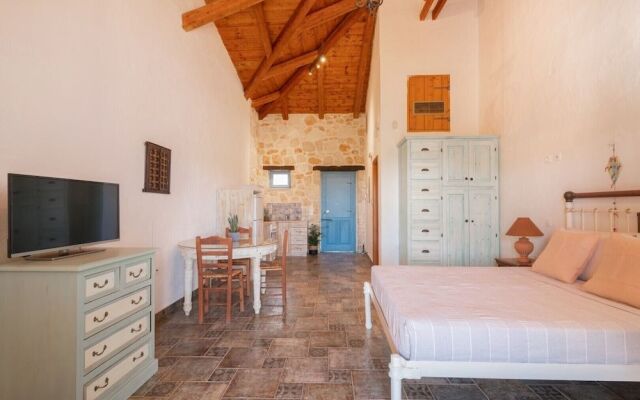 Strofilia Stone Residences