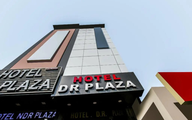 OYO 28162 Hotel Prince