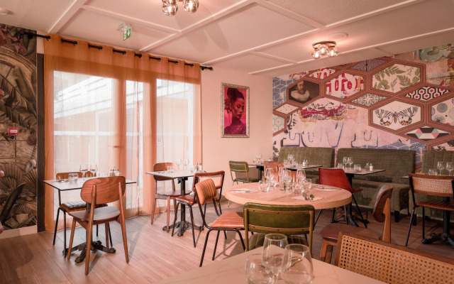 Kyriad Marseille - Vitrolles Aéroport