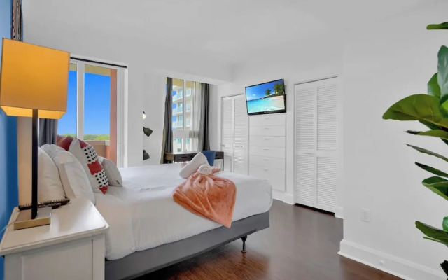 Ocean View 2 Bedroom in Coconut Grove