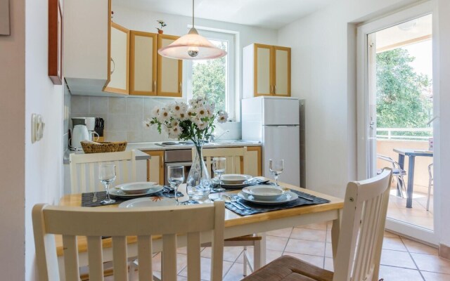 Stunning Apartment in Medulin With 1 Bedrooms
