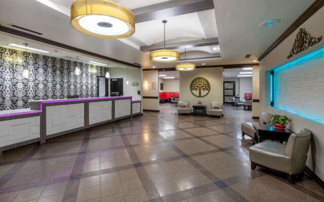 Hawthorn Suites by Wyndham Lubbock