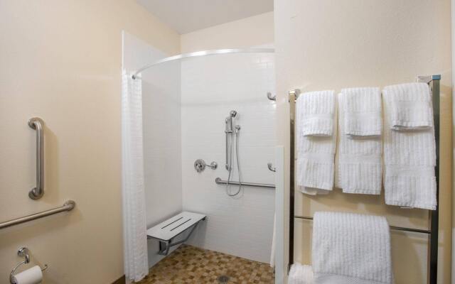 Candlewood Suites Omaha - Millard Area, an IHG Hotel