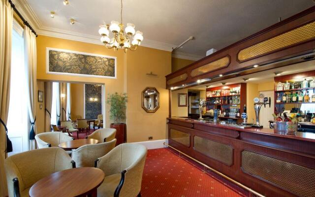 Royal Hotel