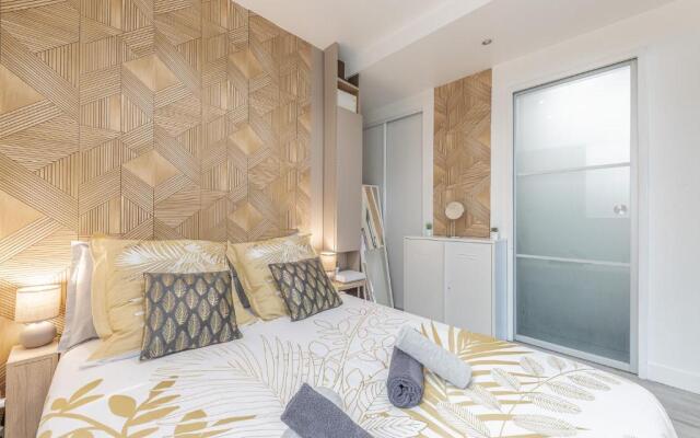 Aux portes de Bordeaux L'Actors Studio MindUrGuest