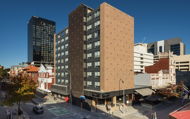 Pensione Hotel Perth