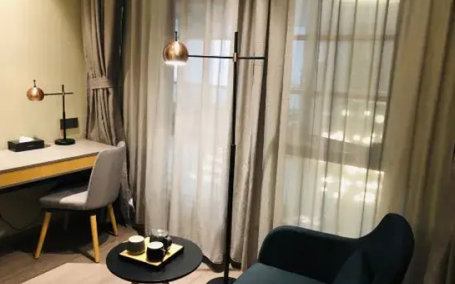 Homeinn Selected Hotel (Wuhan Jiedaokou Wushang Mengshidai)