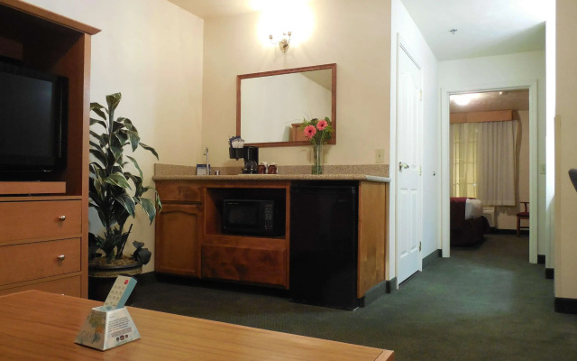 Best Western John Jay Inn