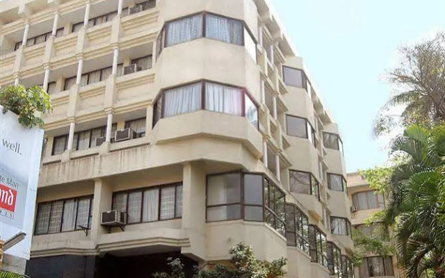FabHotel Samrat Residency