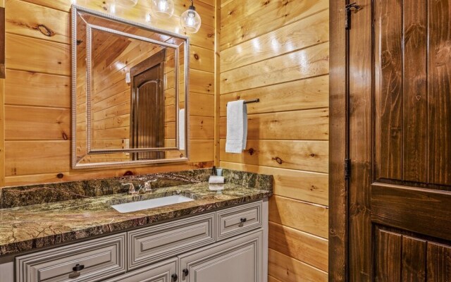 The Majestic Pine Retreat 13 Bedroom Home by Redawning