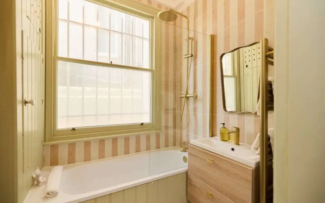 The London Hideaway Stylish 1-bed Flat Near Hampstead Heath