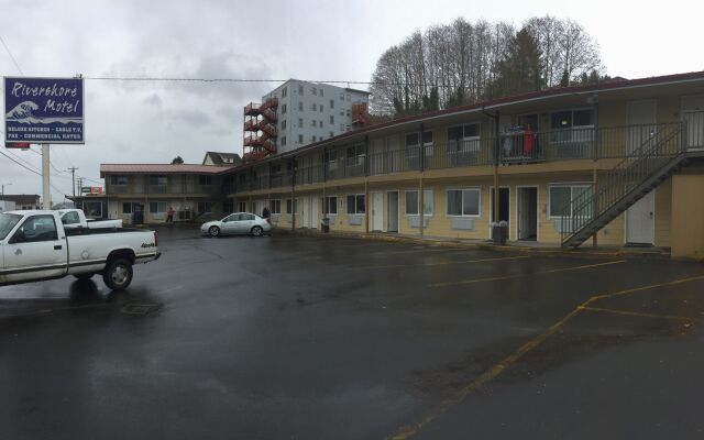 Astoria Rivershore Motel