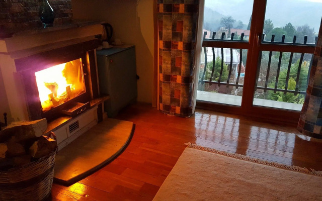 Reis Inn Hotel Kazdaglari