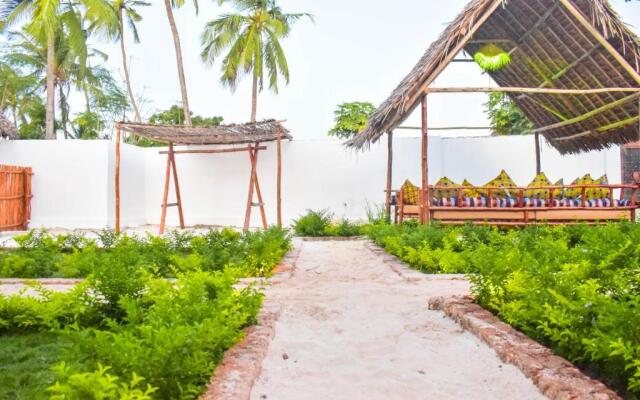 Uhuru House and Restaurant