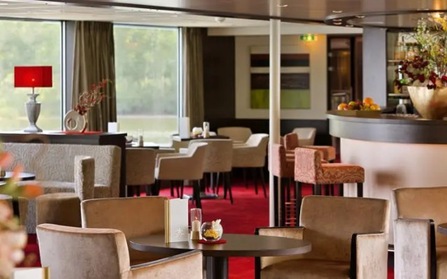 Regis Hotelschiff 4* Düsseldorf