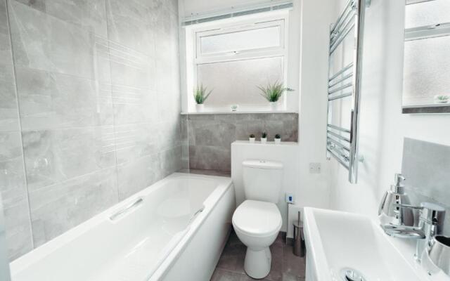 Arlan Apartments Comfort and Ease, Hinckley