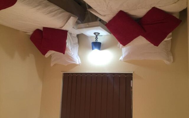 Shangri La Holiday Flats