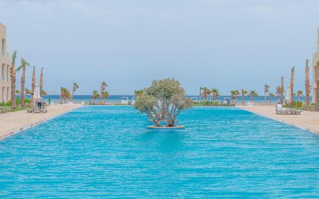 Seaview 3 BR with Beach & Pool access BBQ in Mangroovy