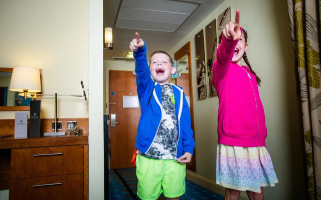 Drayton Manor Hotel