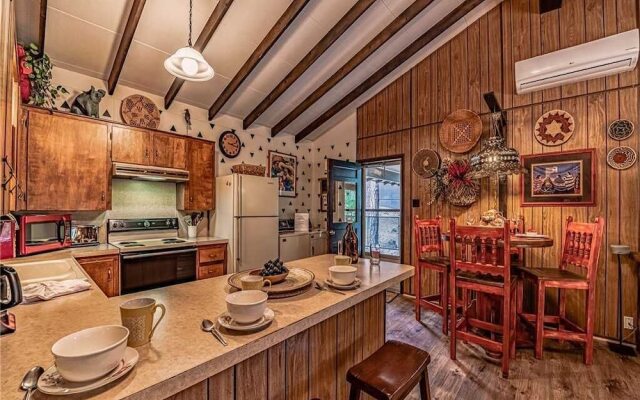 Innjoy - Two Bedroom Cabin