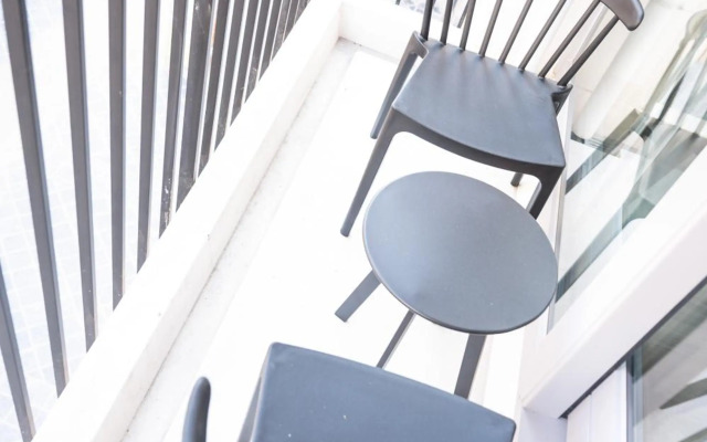 Cosy Seaside Apartments