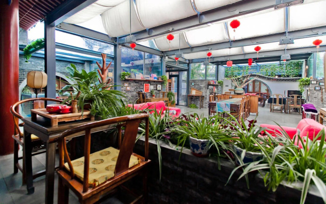 Old Beijing Square Hotel