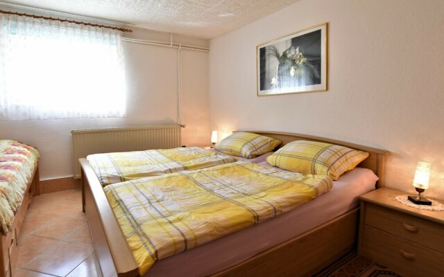 Cozy Apartment in Proseken Germany Near Sea