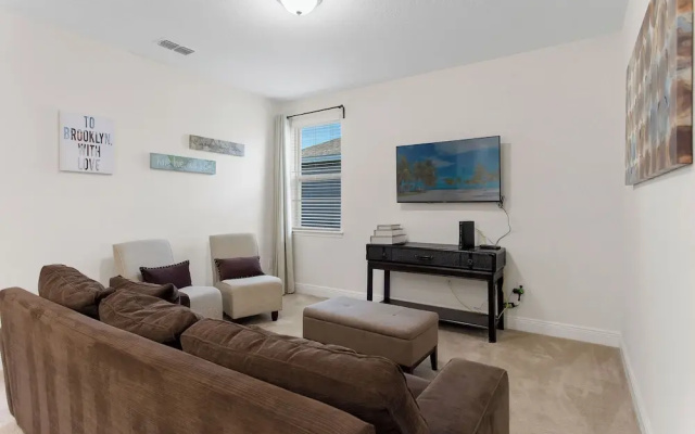 7500-8-ma-well Equipped Home