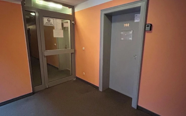 2-Rent Group Hostel Rooms AUB162