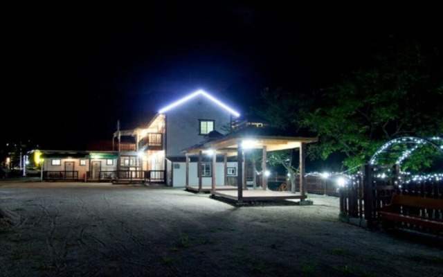 Miryang Mirinae Pension