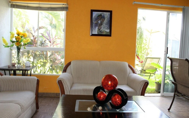 Whole House in the Center of Cancun