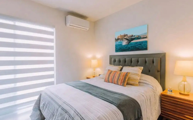 Ocean Condo in the center of Cabo S.L